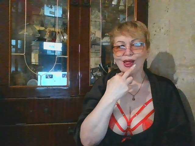 SophieBurns live cam on BongaCams