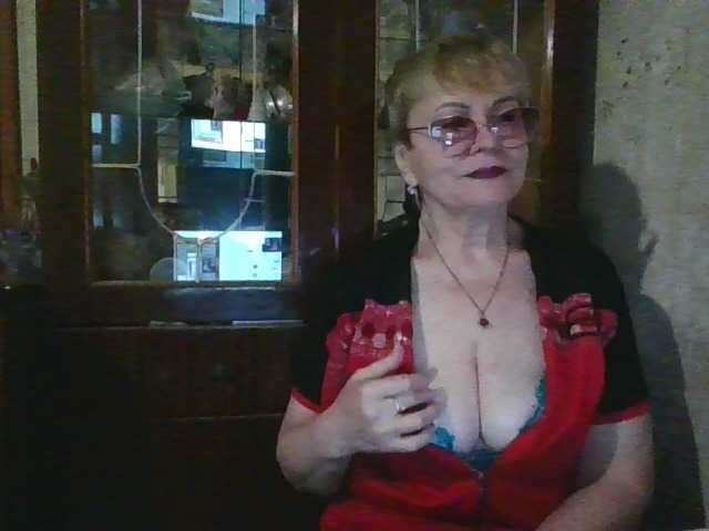 SophieBurns webcam bongacams model stream image