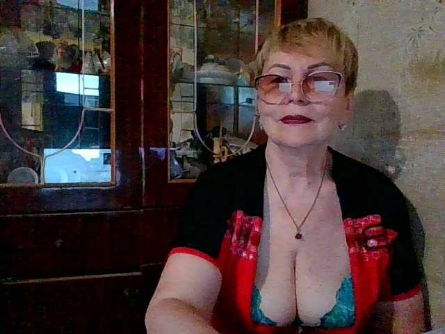 SophieBurns live cam on BongaCams