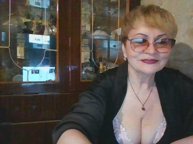 SophieBurns live cam on BongaCams
