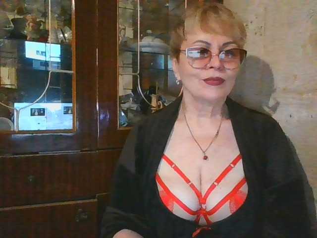 SophieBurns live cam on BongaCams