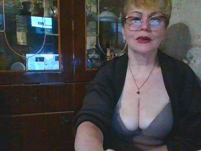 SophieBurns live cam on BongaCams