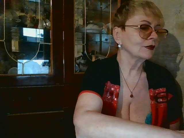 SophieBurns live cam on BongaCams