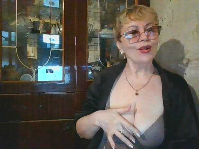 SophieBurns live cam on BongaCams