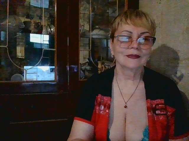 SophieBurns live cam on BongaCams