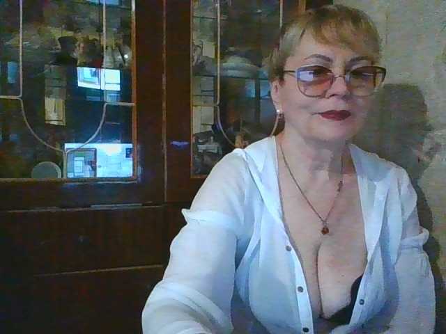 SophieBurns live cam on BongaCams