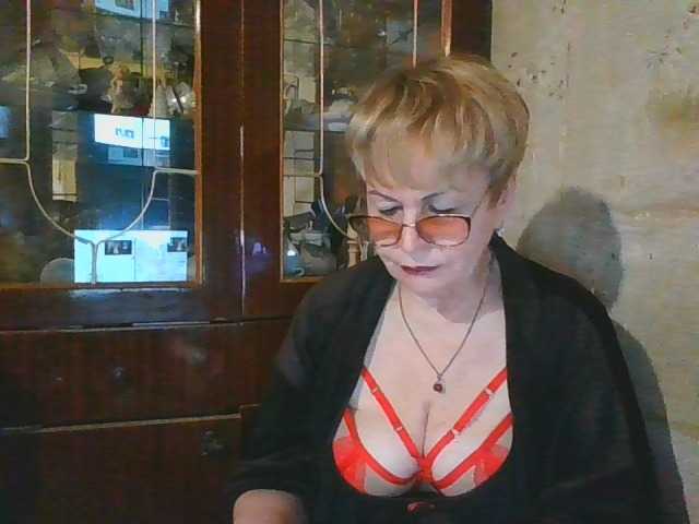 SophieBurns live cam on BongaCams