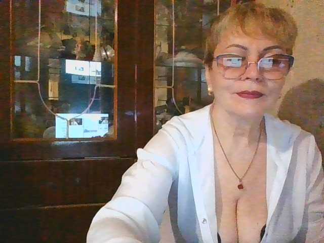 SophieBurns live cam on BongaCams