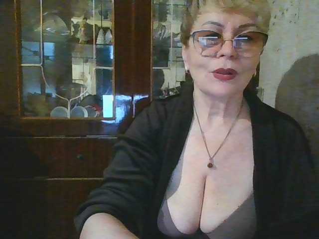 SophieBurns live cam on BongaCams