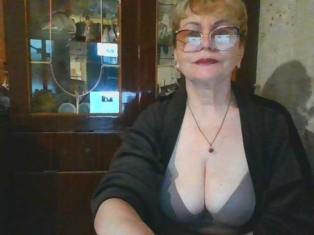 SophieBurns live cam on BongaCams