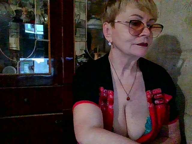 SophieBurns live cam on BongaCams