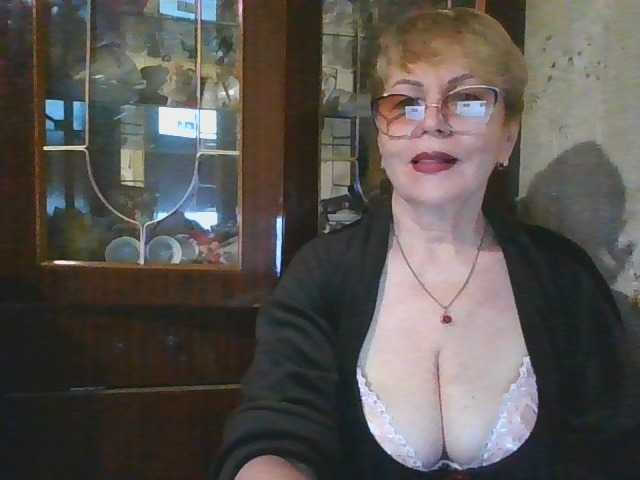 SophieBurns live cam on BongaCams