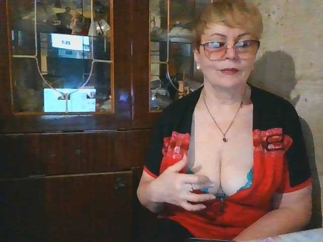 SophieBurns live cam on BongaCams