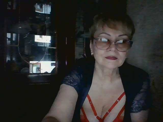 SophieBurns live cam on BongaCams
