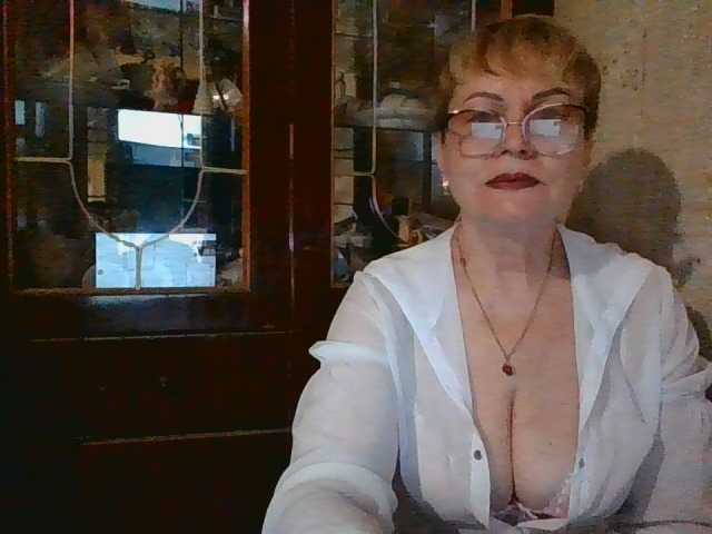SophieBurns live cam on BongaCams