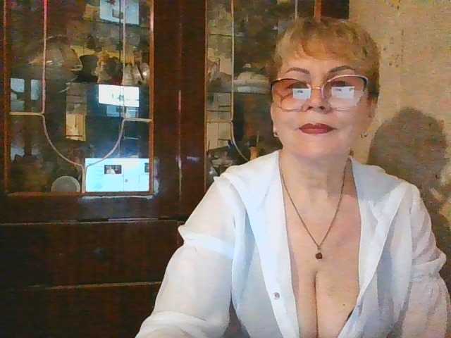SophieBurns live cam on BongaCams