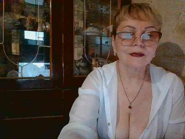 SophieBurns webcam