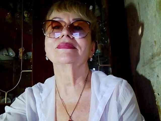 SophieBurns webcam