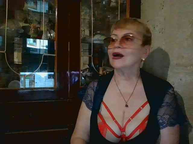 SophieBurns webcam