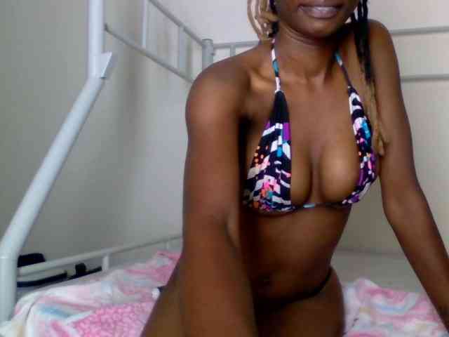 Theemisssexxy webcam
