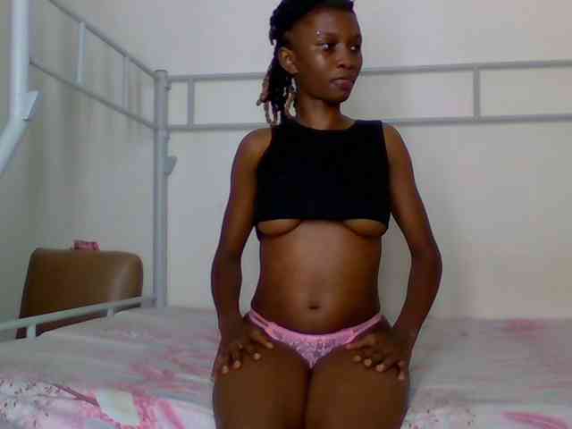 Theemisssexxy