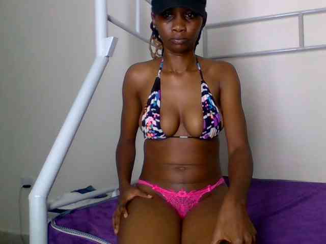 Theemisssexxy