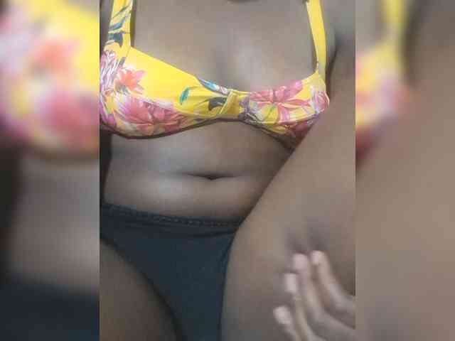 Amielina26-1 Live Webcam on BongaCams