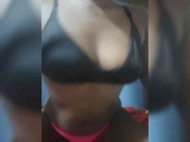 Amielina26-1 webcam