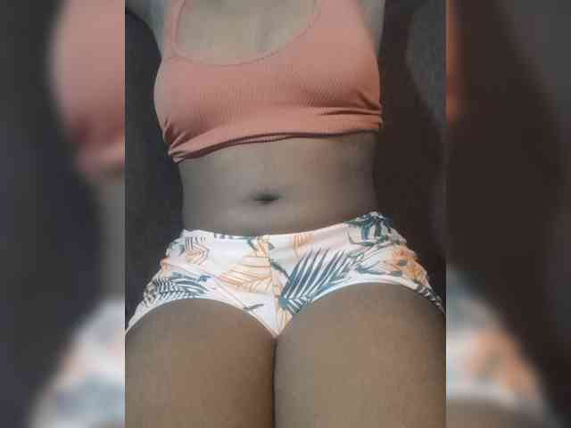Bebz25 webcam