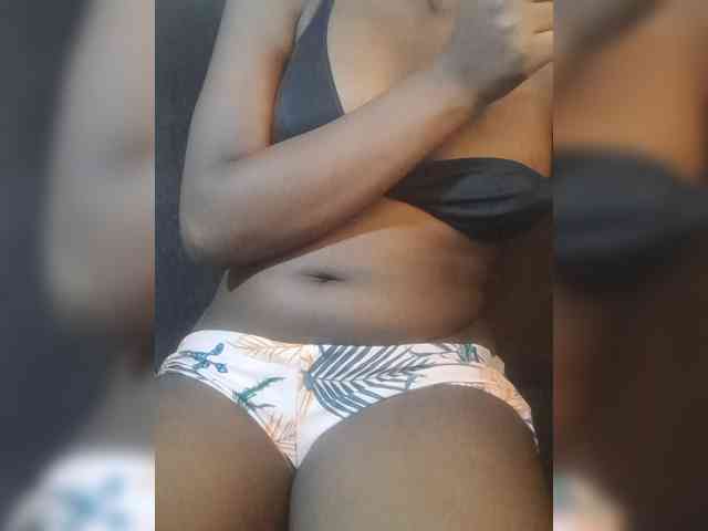 Bebz25 webcam