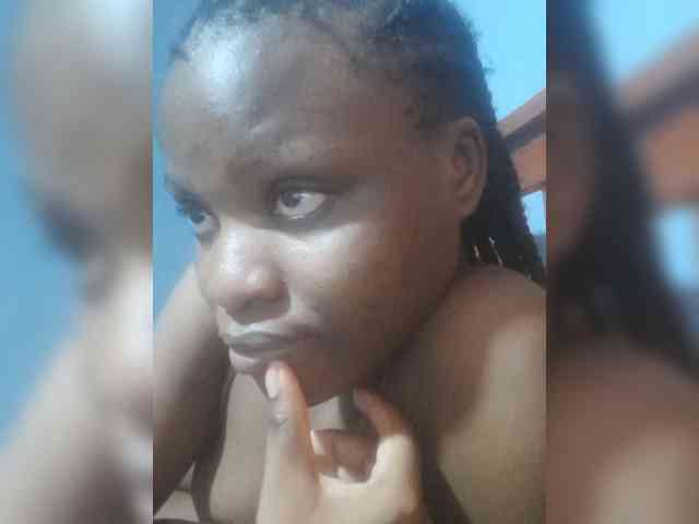 Bebz25 webcam