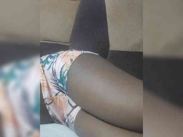 Bebz25 webcam