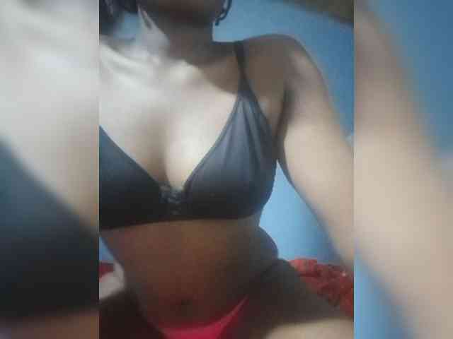 Amielina26-1 webcam