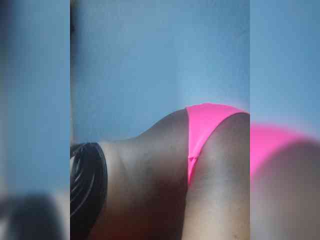 Amielina26-1 webcam