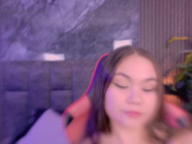 yourwetdreamgirl live cam on BongaCams