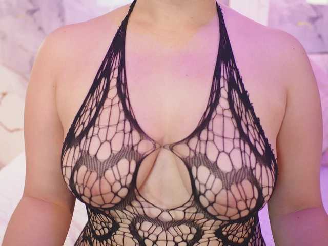 yourwetdreamgirl