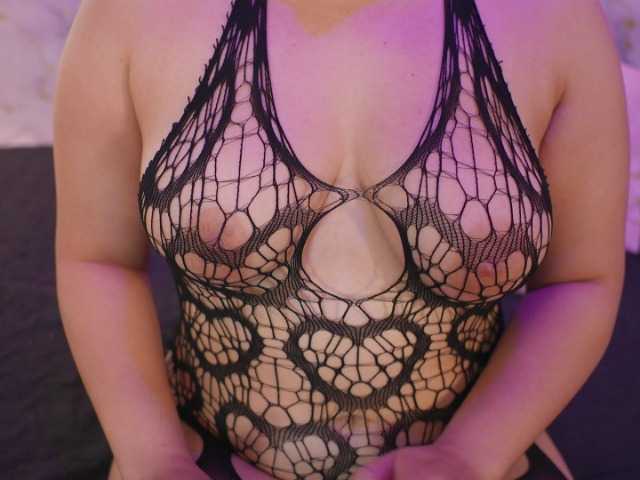 yourwetdreamgirl