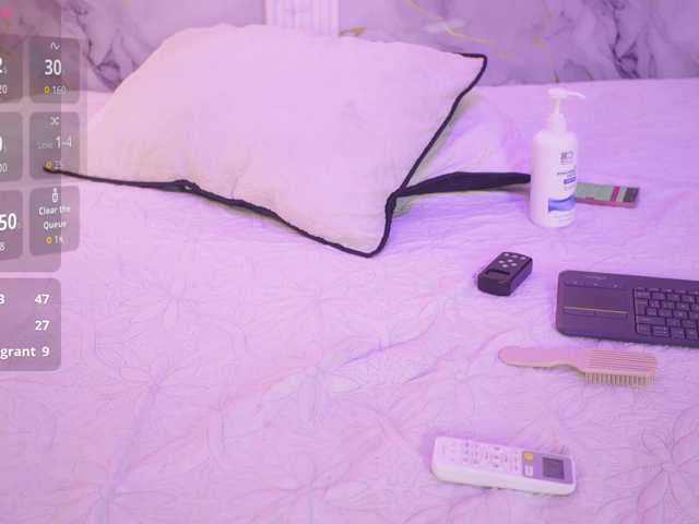 yourwetdreamgirl live cam on BongaCams
