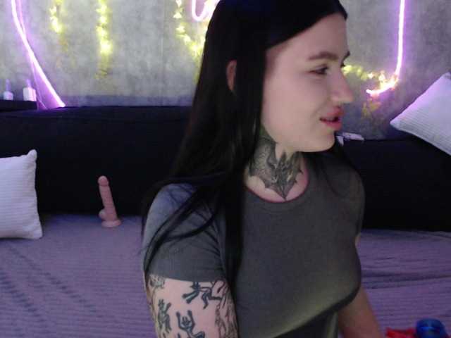 BitchLovers webcam