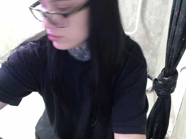 BitchLovers live cam on BongaCams
