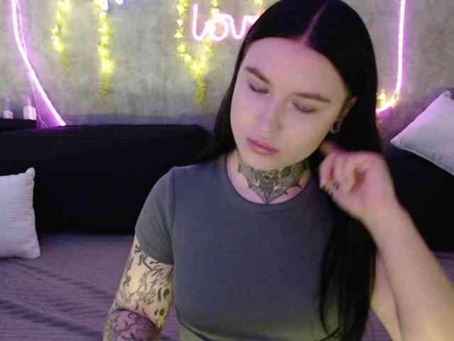 BitchLovers webcam