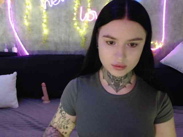 BitchLovers webcam