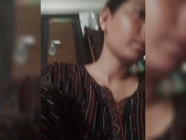 Bushra3 webcam