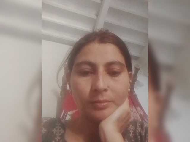 Bushra3 live cam preview