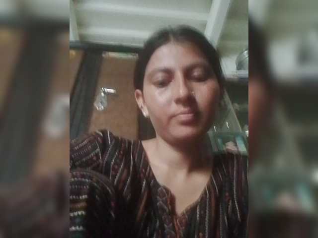 Bushra3 webcam
