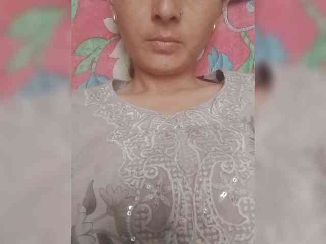 Bushra3 webcam