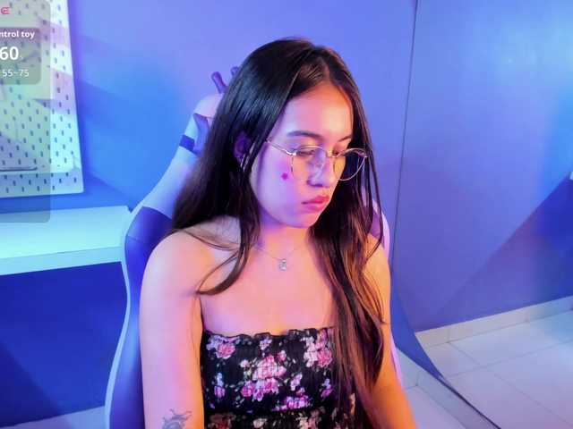 Nikka888 live cam on BongaCams