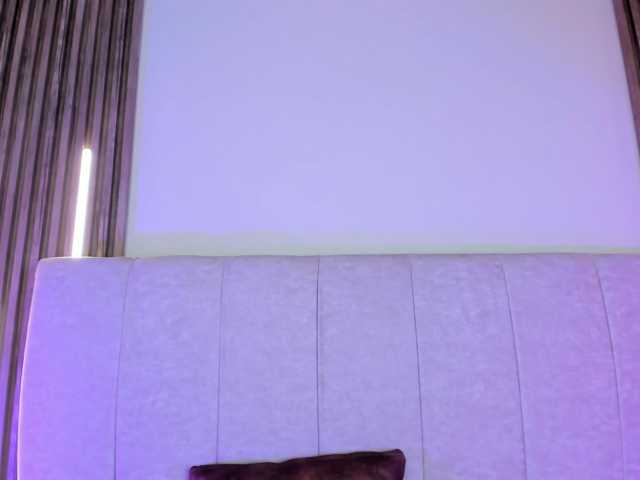 Nikka888 live cam on BongaCams