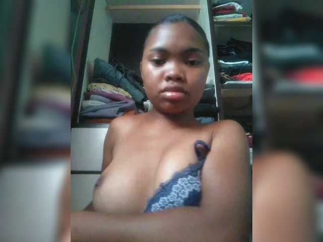 Nathykis live cam on BongaCams