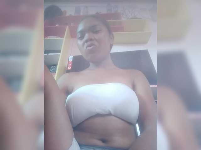 Nathykis live cam on BongaCams
